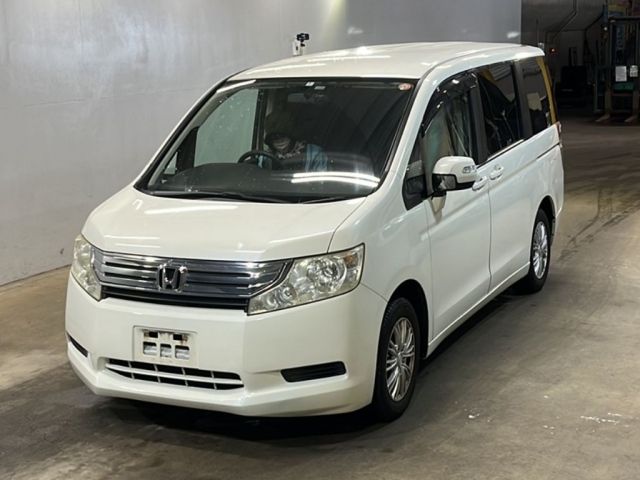 1166 HONDA STEP WAGON RK1 2011 г. (KCAA Fukuoka)